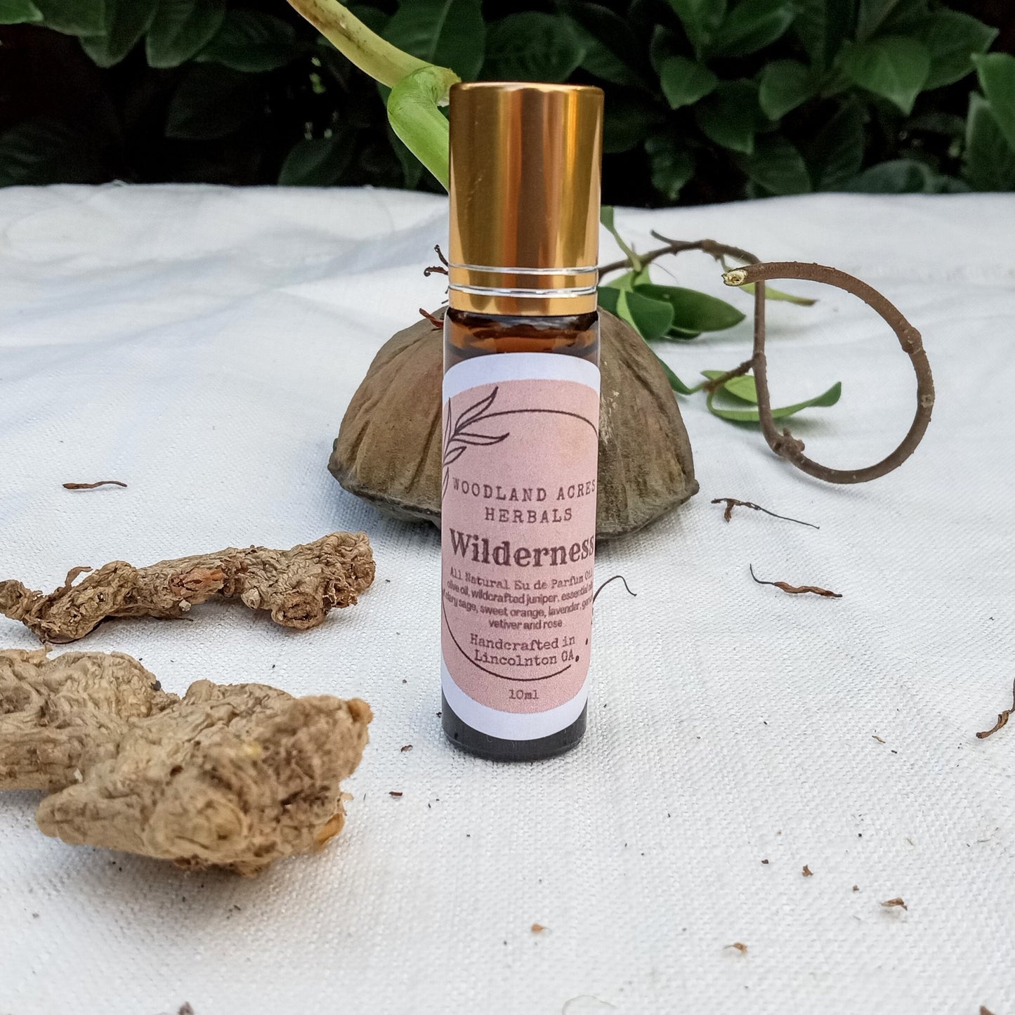 Wilderness - Geranium Essential Oil Perfume Roll-On with Orange & Clary Sage for Women - Natural Scented Body Oil Roller - Fragrance Gifts