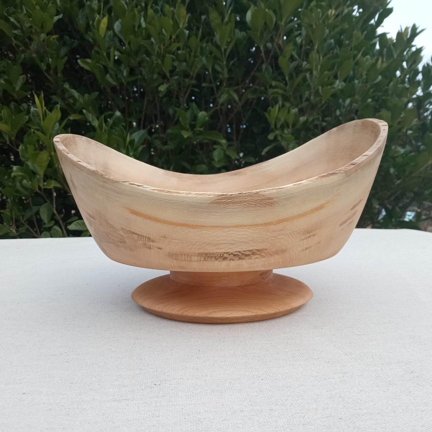 Live Edge Wooden Pedestal Bowl: Sycamore Wood (11")