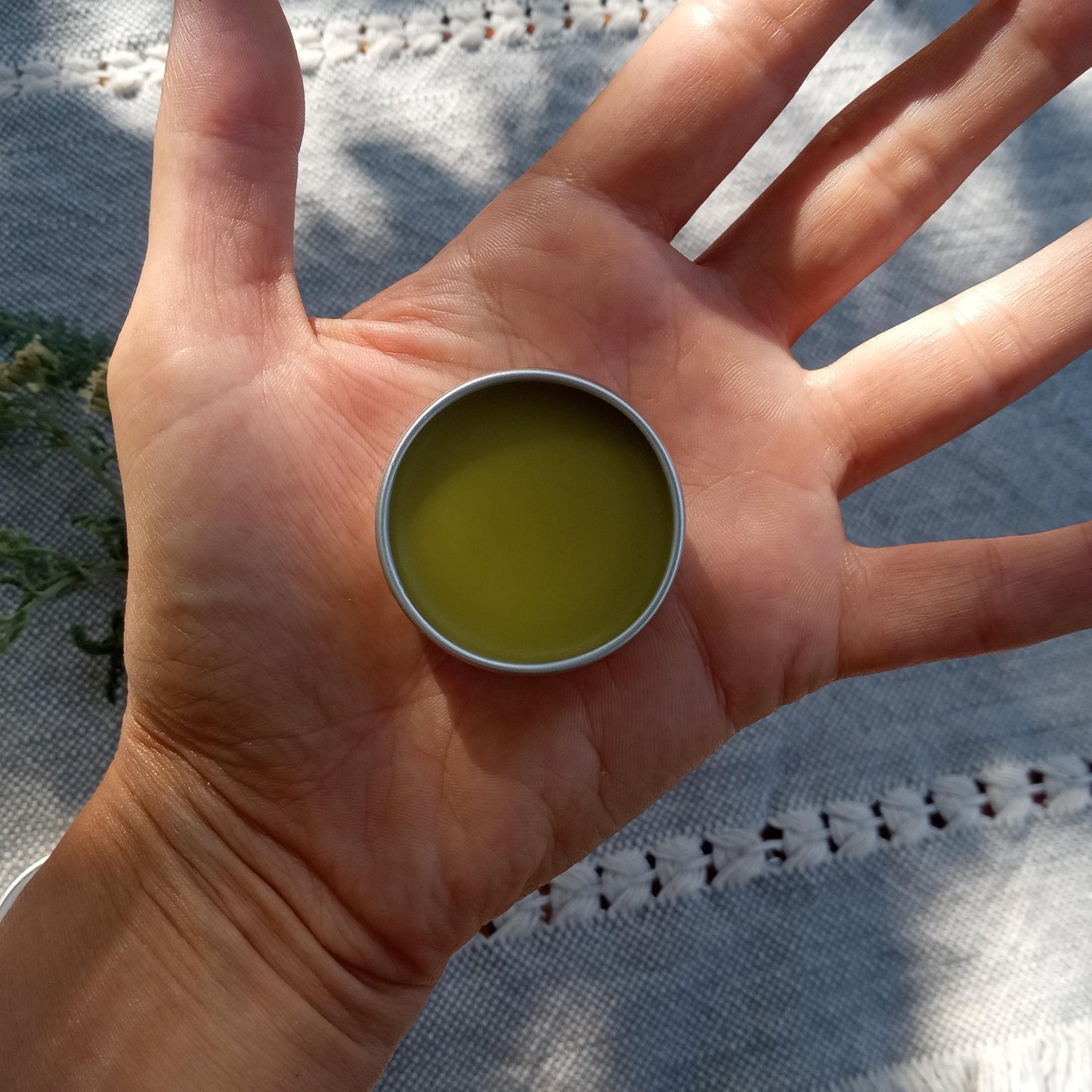 Comfrey Salve with Chickweed, Self-Heal, Yarrow & Thyme - Herbal Draw Salve - Juniper Essential Oil Balm with Geranium and Grapefruit Oil