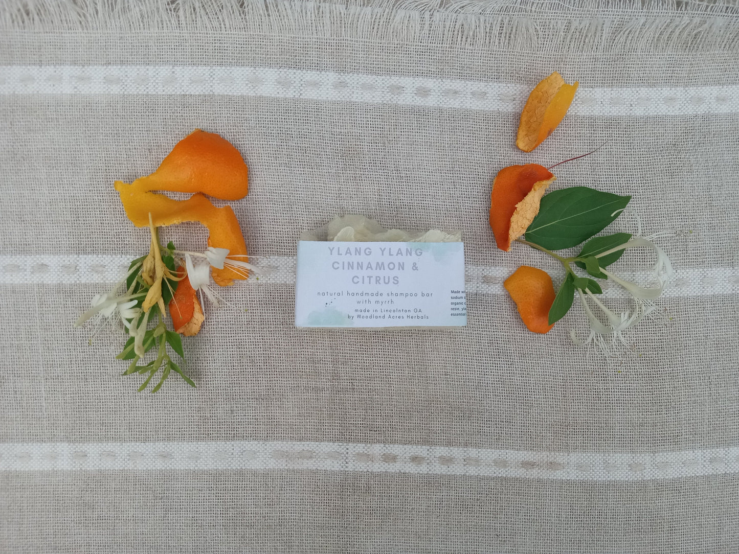 Castor Oil Shampoo Bar with Rosemary & Aloe Handcrafted with Tallow and Herb Infused Olive Oil - Natural Chemical-Free Shampoo