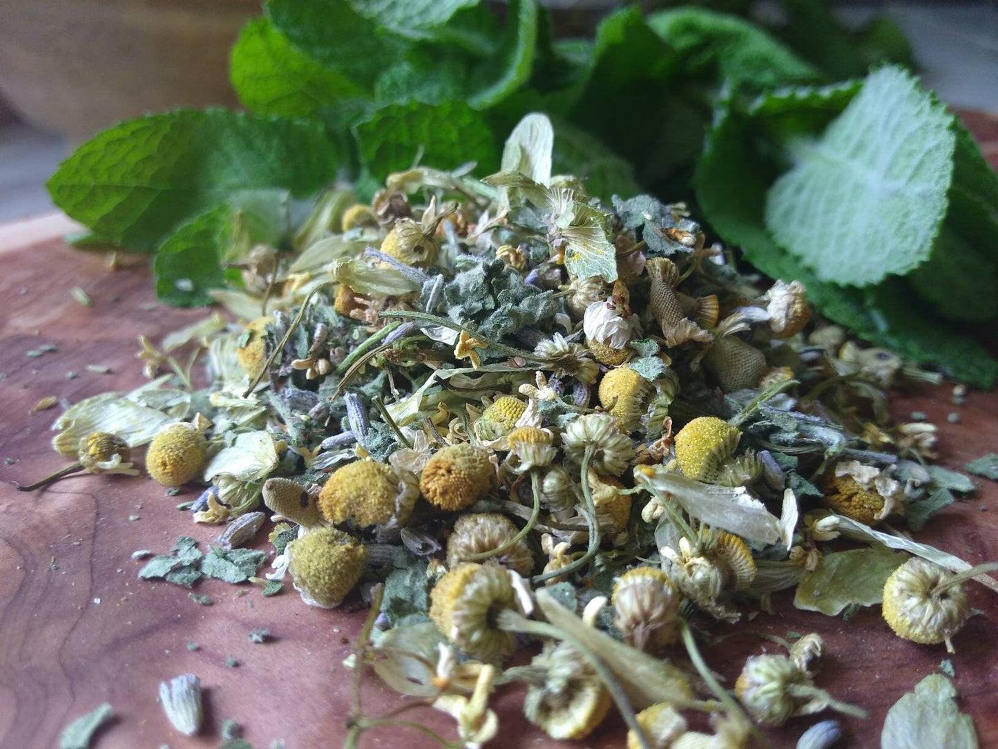 Be Calm Organic Herbal Tea for Sleep - Chamomile Lavender Tea with Hops & Catnip Herb - Bedtime Tea - Relaxing Herbal Tea with Apple Mint