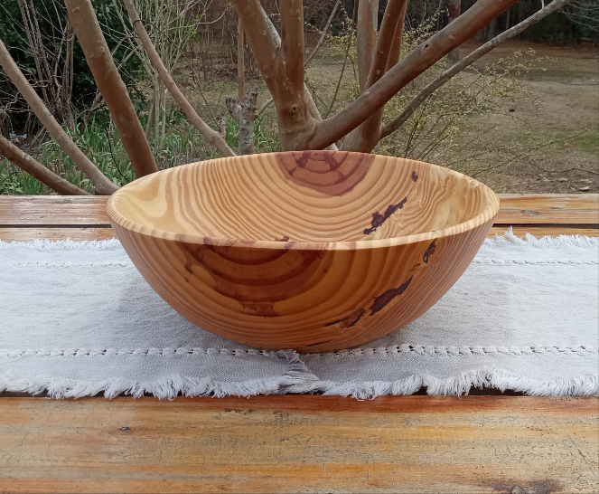 14" Pine Wood Fruit Bowl: Burl Detail, Handmade