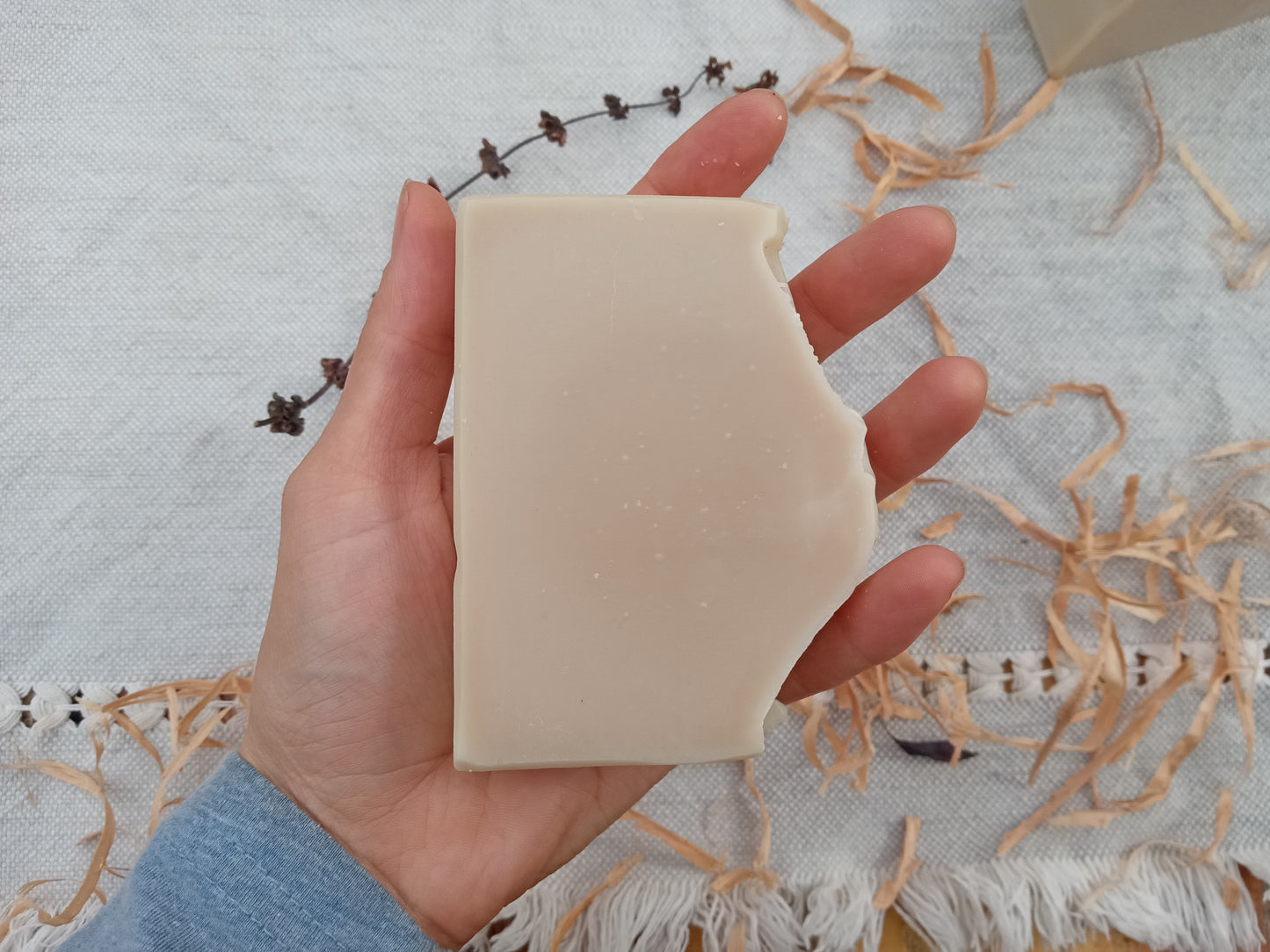 King's Palace - Nettle Infused Basil & Cedarwood Essential Oil Soap made with Tallow, Shea Butter and Castor Oil - Coconut-Free 5oz Natural Soap for Guys