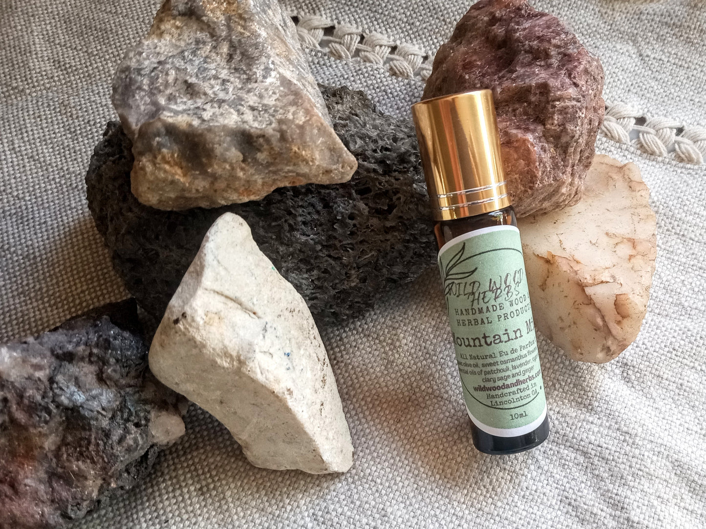 Mountain Mist Cologne Roller for Men with Tea Tree Oil, Patchouli, Cypress & Ginger Essential Oil - Fresh Scented Beard Oil