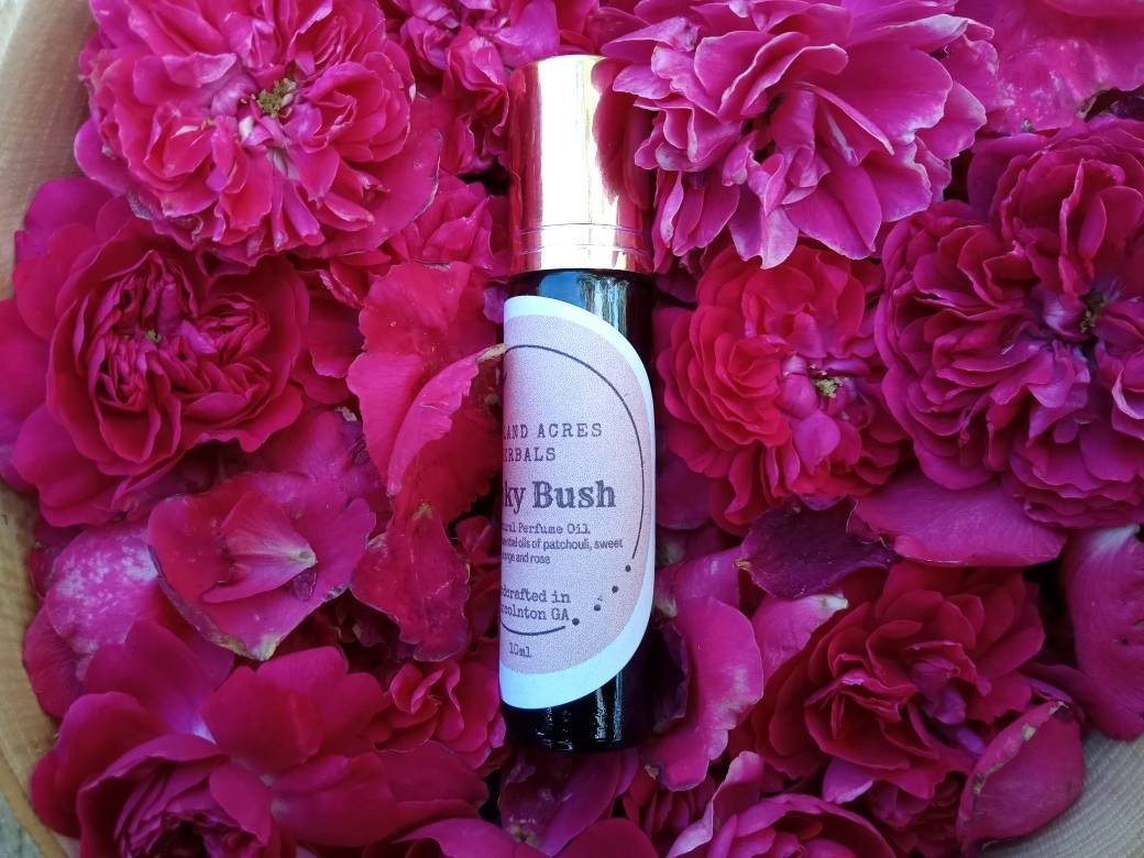 Smoky Bush - Patchouli Rose Perfume Roller with Orange Essential Oil for Women - Scented Body Oil Roll-On - Natural Fragrance Gift for Her