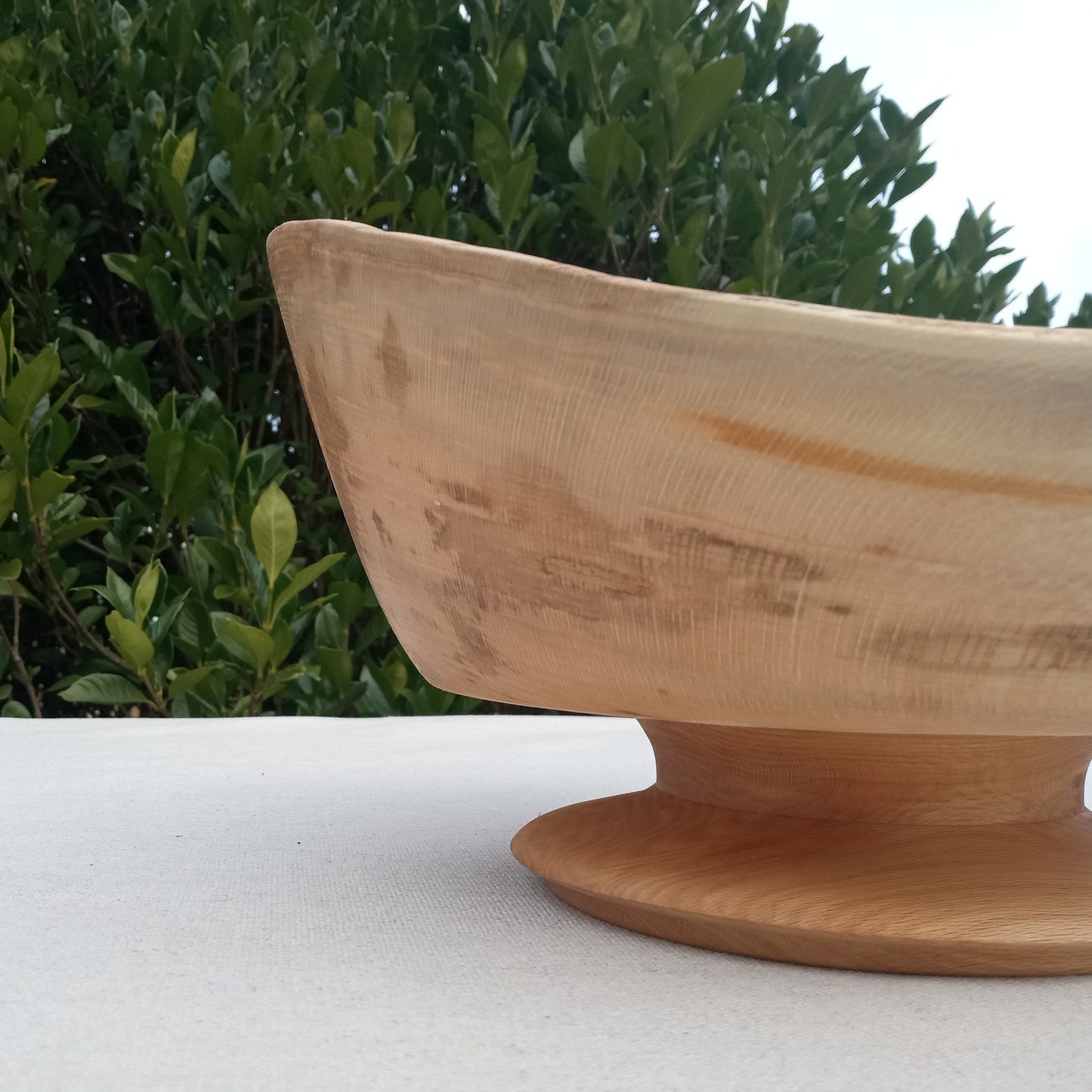 Live Edge Wooden Pedestal Bowl: Sycamore Wood (11")