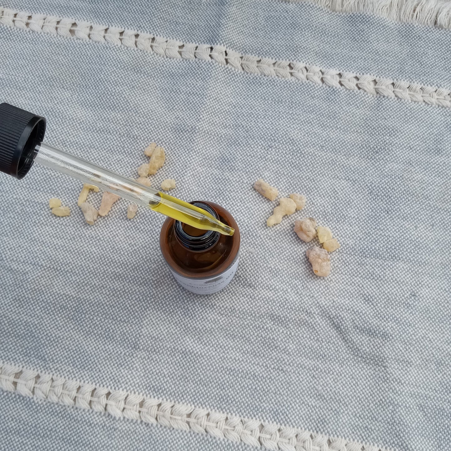 Frankincense Infused Olive Oil: Herbal Face & Body Oil for Sunspots -  2oz